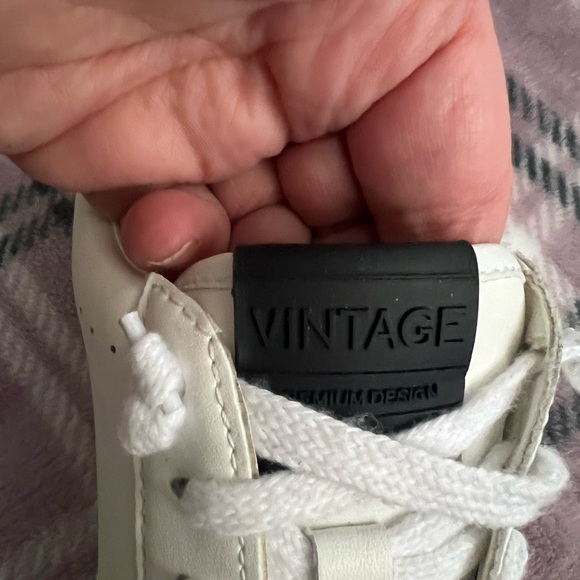 VINTAGE - Picture 4 of 5